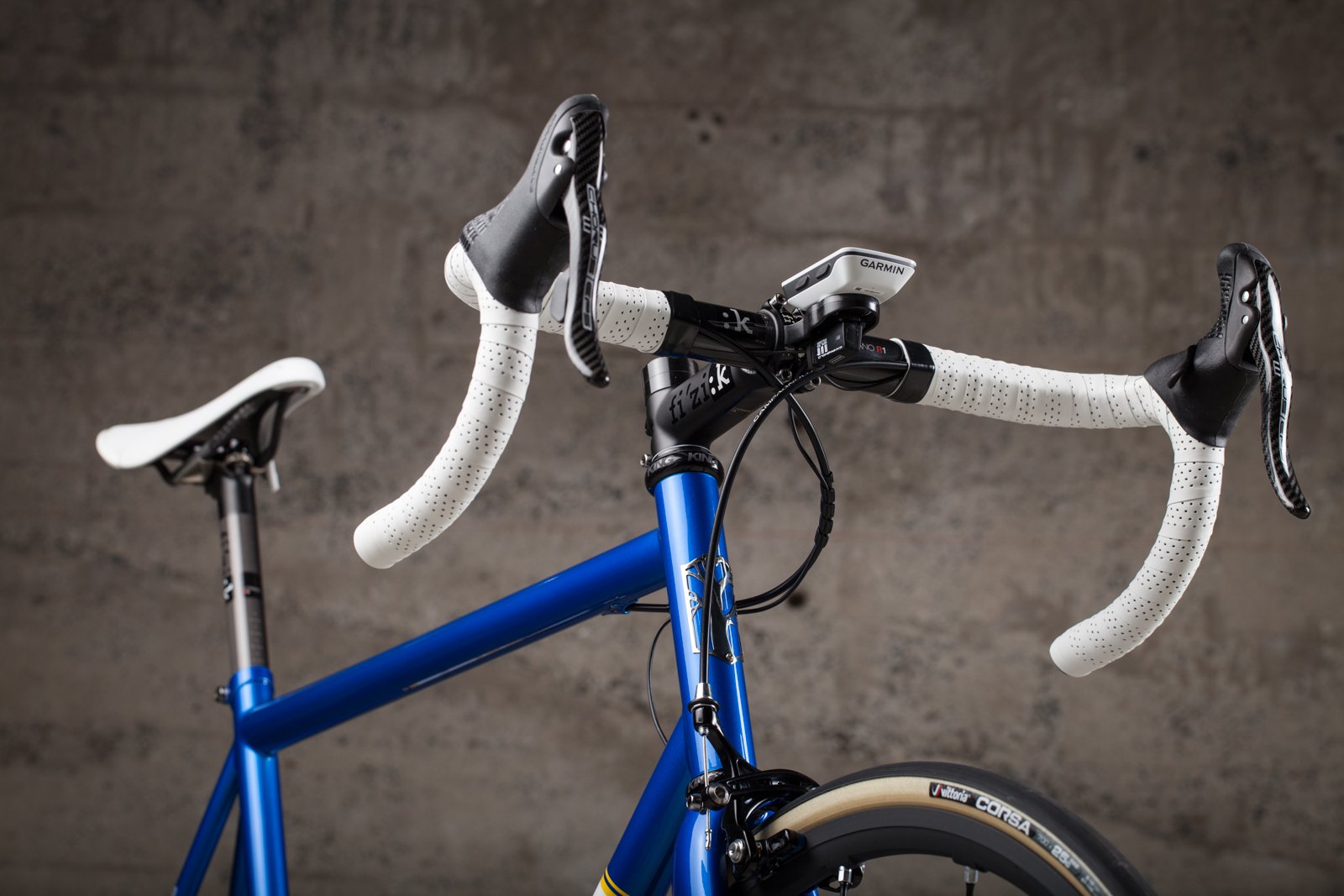 The Twelve Days of Breathtaking Builds: Day Nine - Mosaic's Nuevo Classic RS-1