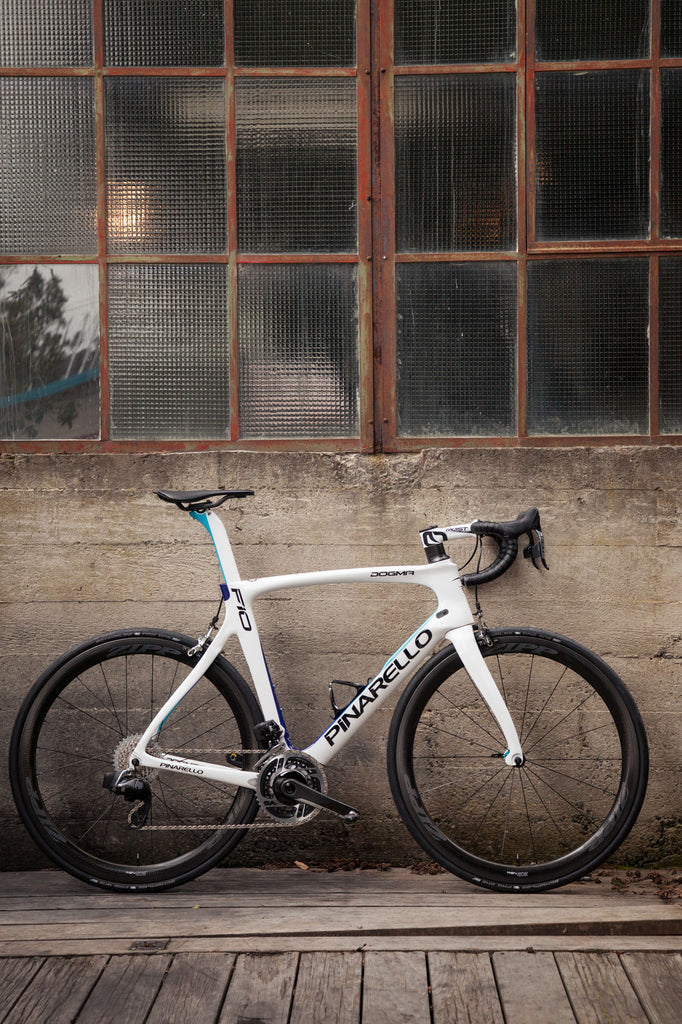 Bike of the Week: A White AXS Dogma – Above Category