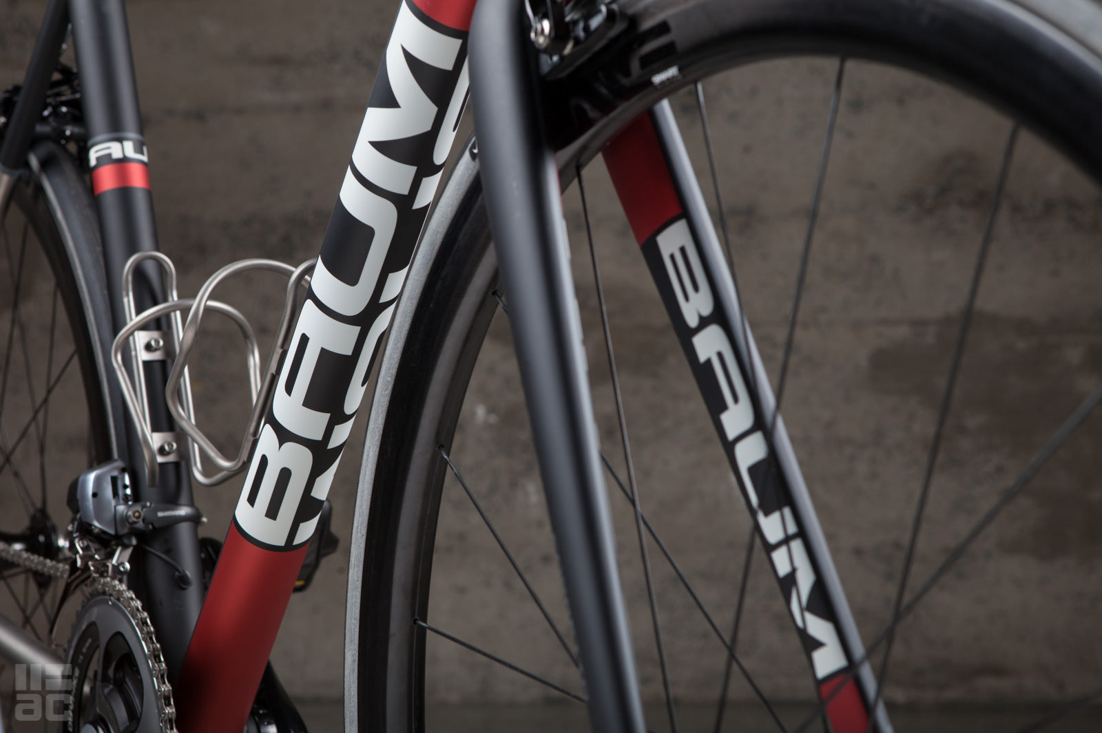 Matte Black and Red Baum Corretto