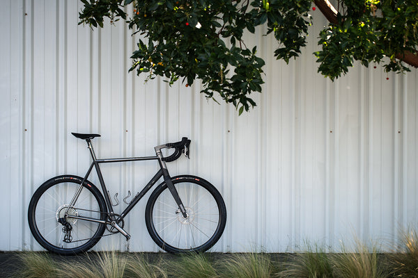 deluxe cycles titanium ハンドル　130mm No. 22 Drifter / Drifter X – Above Category