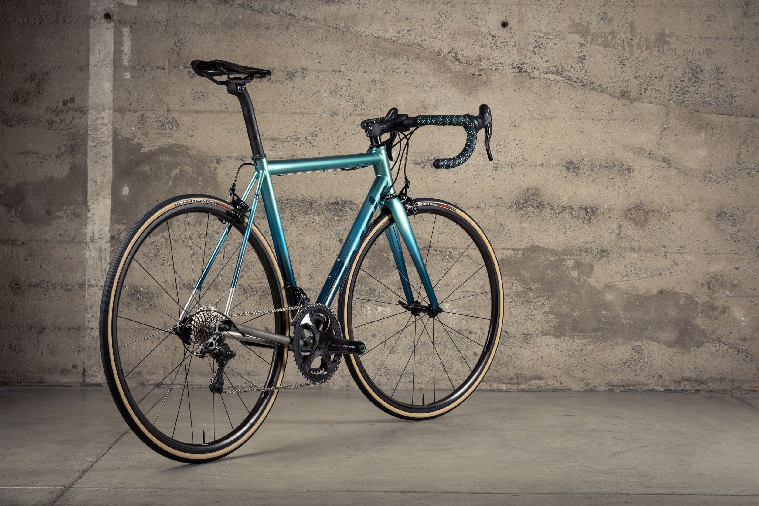 AC Pre-Owned: Mosaic RT-1 - Aqua fade, Size 54cm