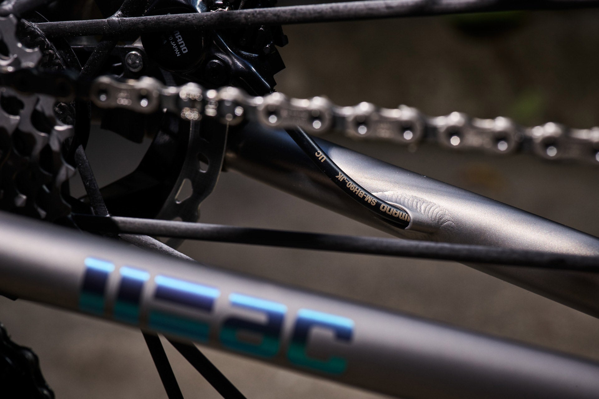 Custom No. 22 Aurora