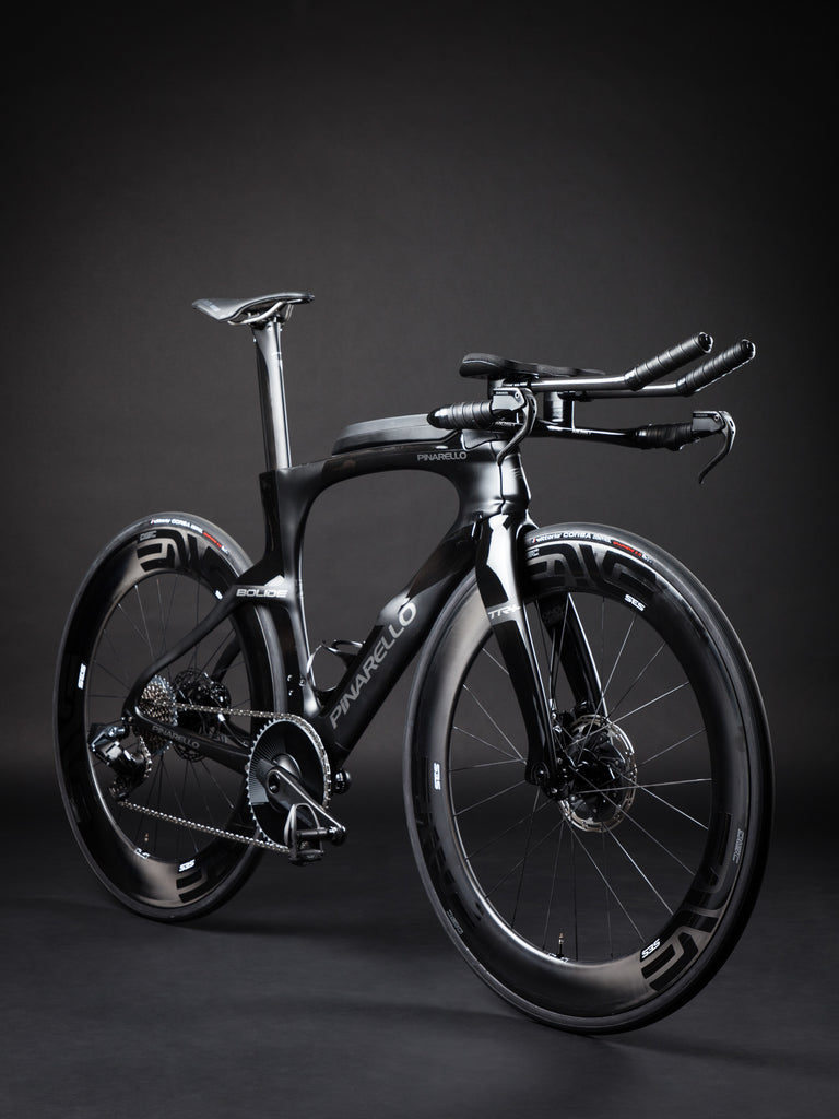 Gallery: A Blacked Out Pinarello Bolide – Above Category