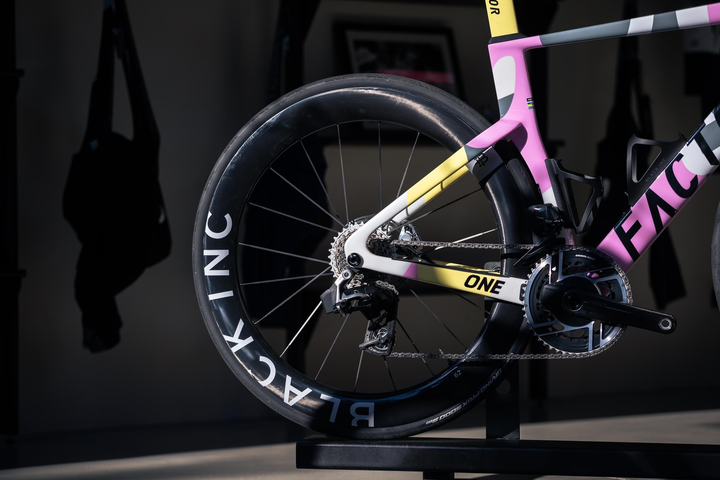 Factor Bikes ONE - Size 52 / Blush