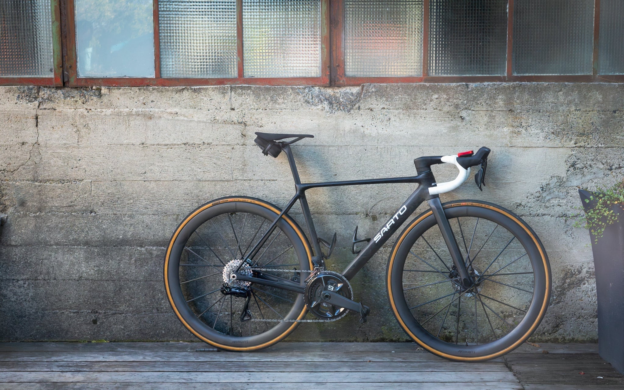 Custom Sarto Cima