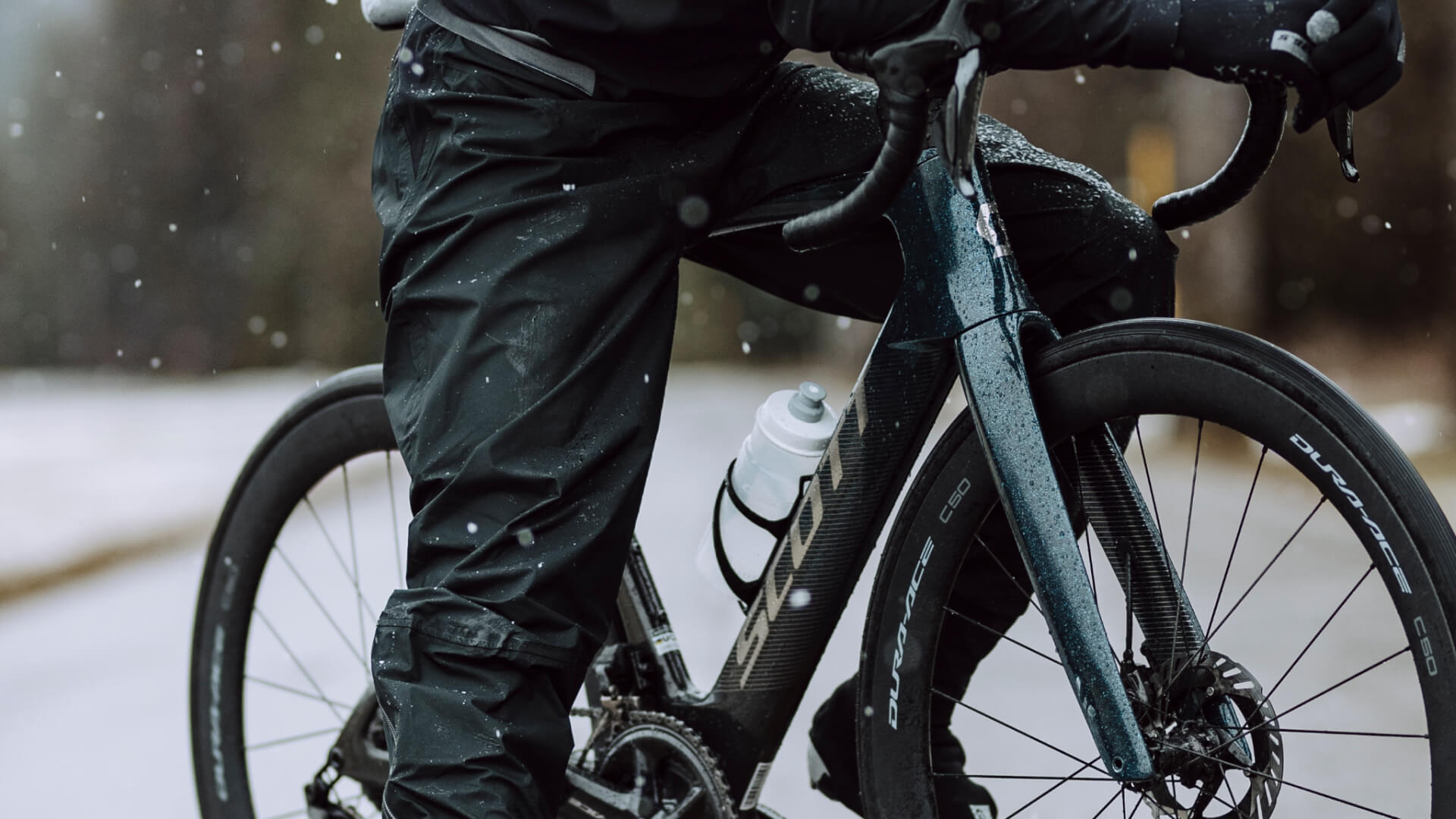 Q36.5 Rain Overpants Black